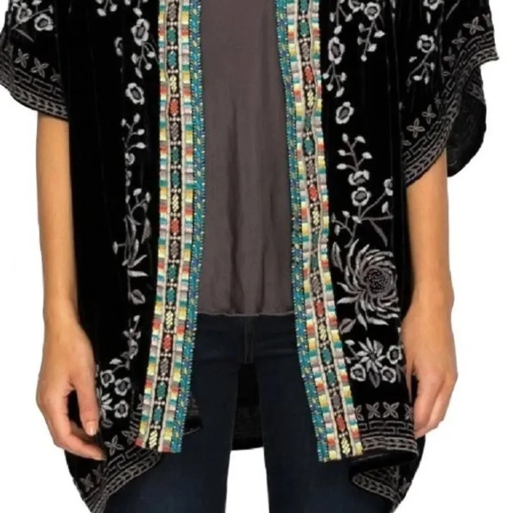 Johnny Was Okinawa Black Velvet Embroidered Kimono/Jacket NWT (short version) - Picture 5 of 13